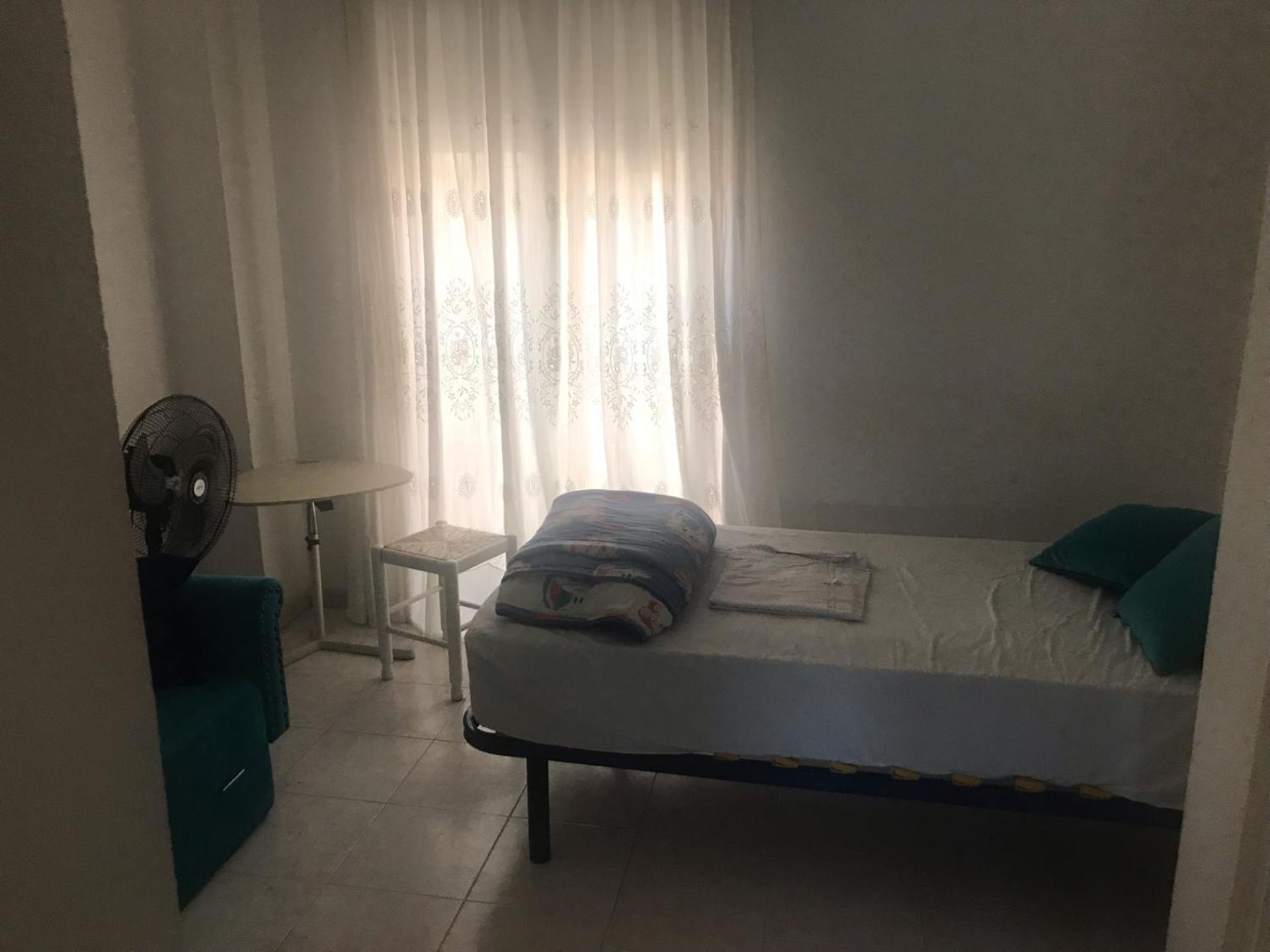 Appartement Malaga Habitacion En Apartamento Carlos Haya Extérieur photo